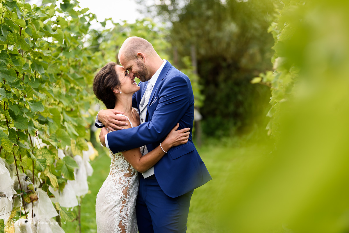 Bruidsfotografie op wijnboerderij