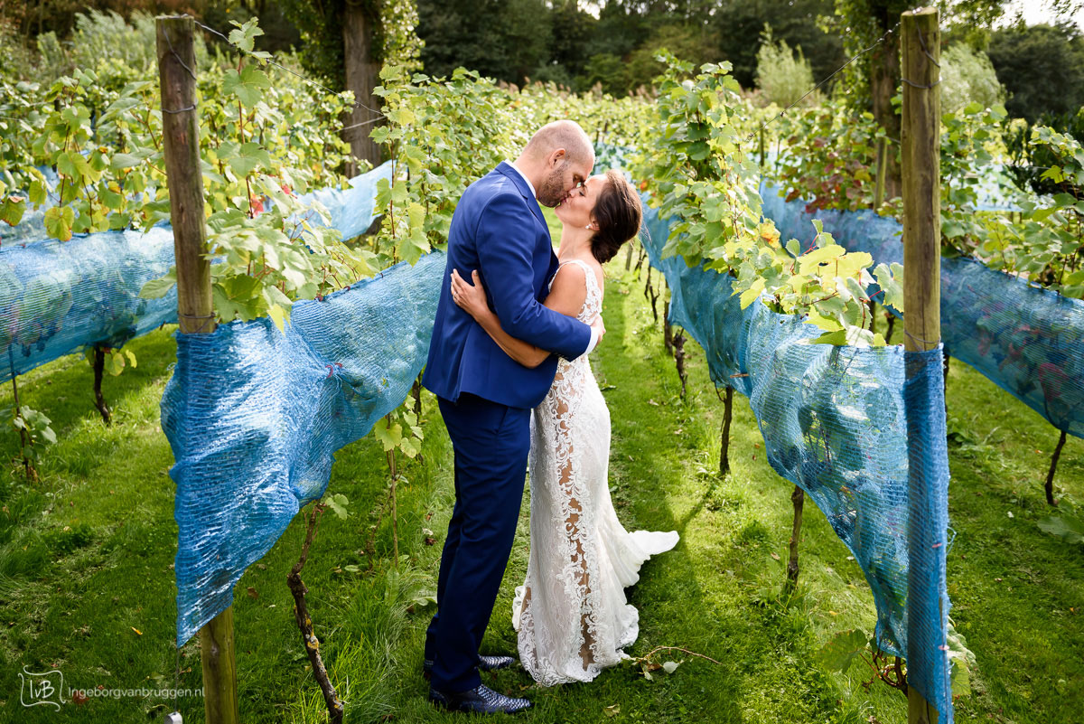 Bruidsfotografie op wijnboerderij